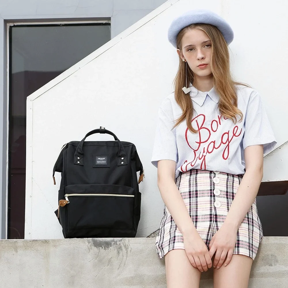 Backpack - Picture 10 of 11